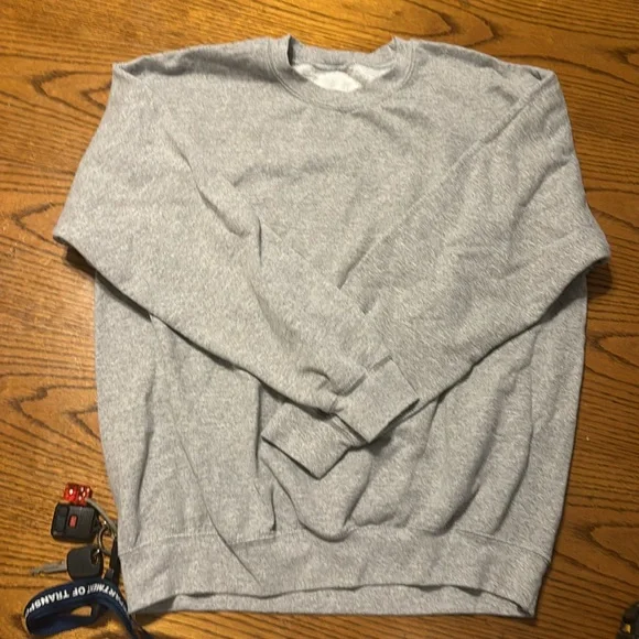 Pull over long sleeve - Picture 2 of 3